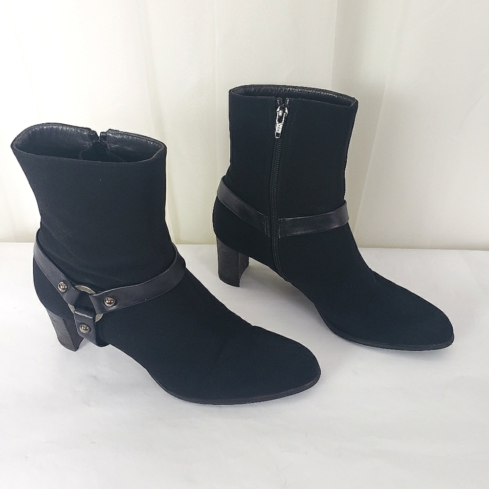 Stuart Weitzman Black Gore-Tex Zip Ankle Boots Leather Stud Harness Detail 8.5